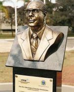 Escultura de Metal: A Arte que Transforma Espaços