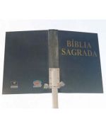 Escultura de Metal: A Arte que Transforma Espaços