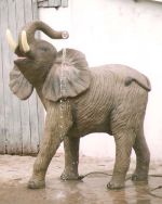 Escultura de Metal: A Arte que Transforma Espaços