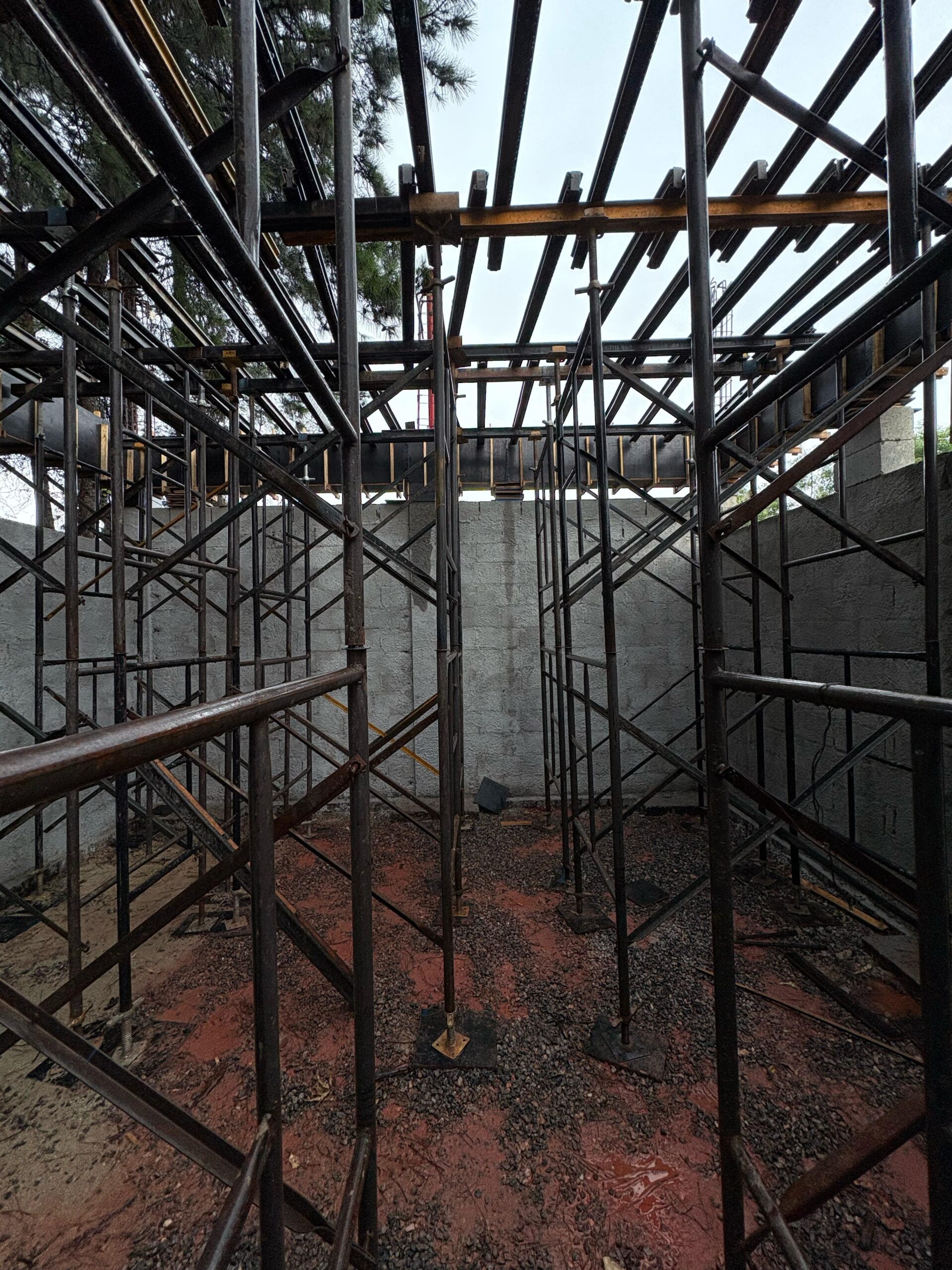 Aluga-se escoramento para laje Barueri