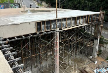 Escora para laje Zona Sul