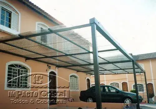 Cobertura de telhas galvanizadas