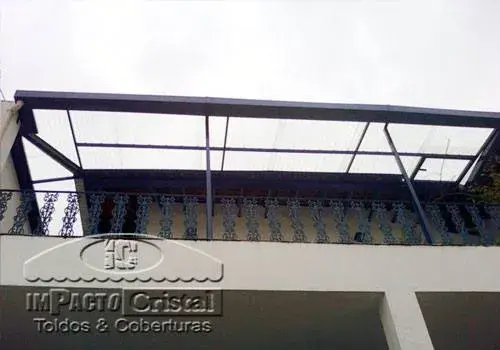 Cobertura de telhas termoácusticas