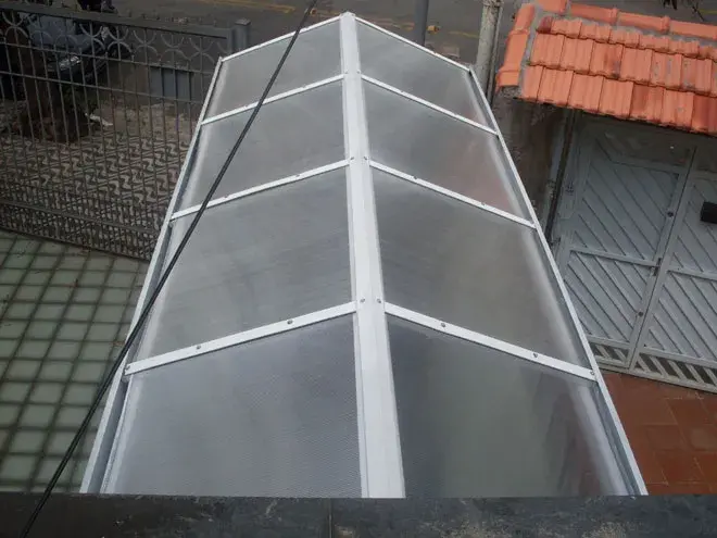 Policarbonato Alveolar