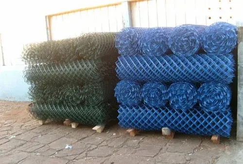 Construção de Alambrado